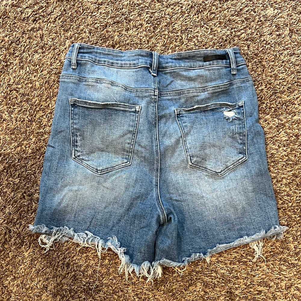 Risen Distressed Jean Shorts - Picture 2 of 4